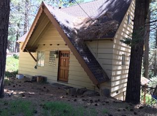 871 Sierra Vista Dr, Twin Peaks, CA 92391