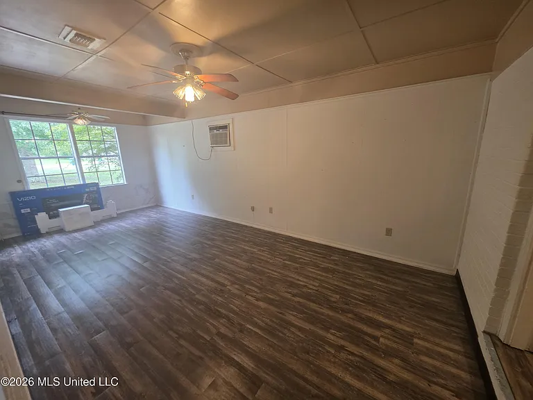 905 Spanish Acres Dr — Photo 10