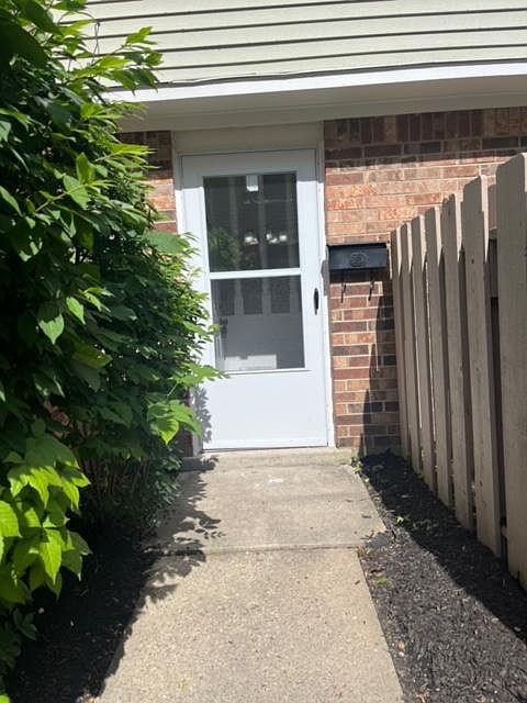 1st image of 8268 Woodall Dr