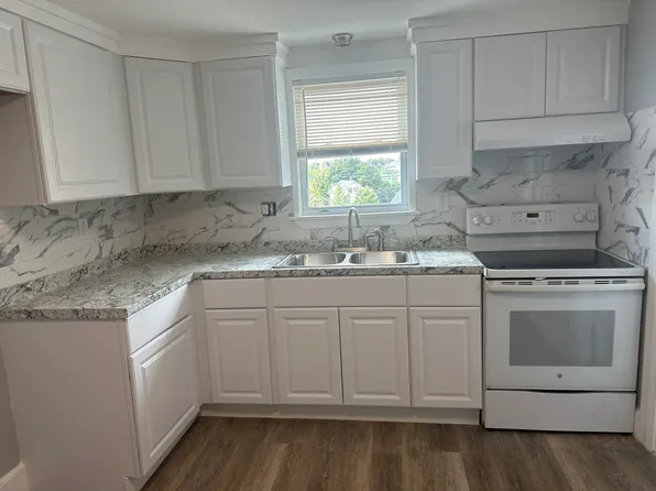 50 Blake St Floor 3, Pawtucket, RI 02860