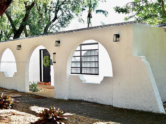 4th image of 15545 SW 78th Pl