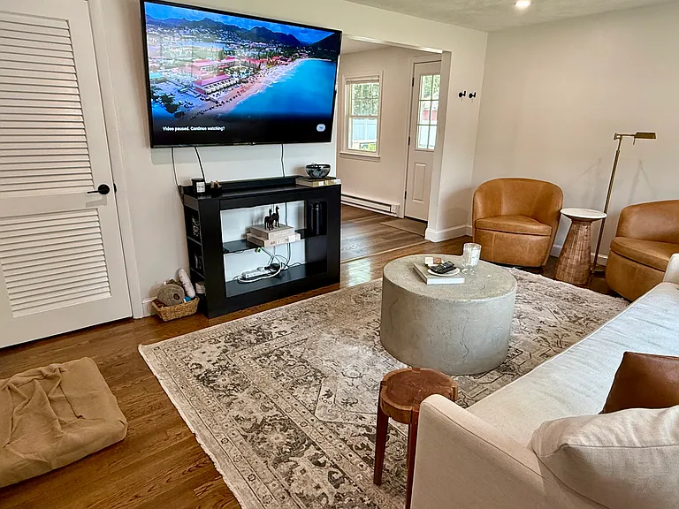 33B Grape St — Photo 10