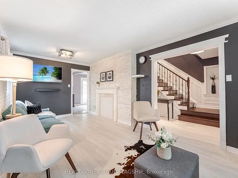 7267 Windbreak Ct — Photo 12