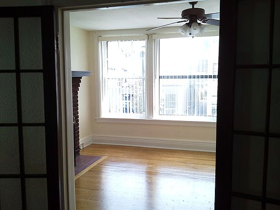 4th image of 736 Elmwood Ave APT 2