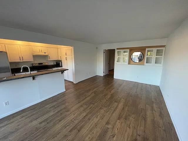 4267 Fifth Avenue - 1 — Photo 3