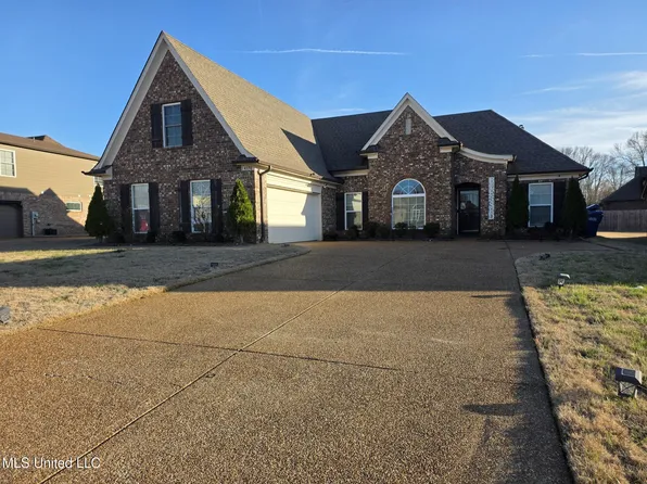 4570 Spike Ln, Horn Lake, MS 38637