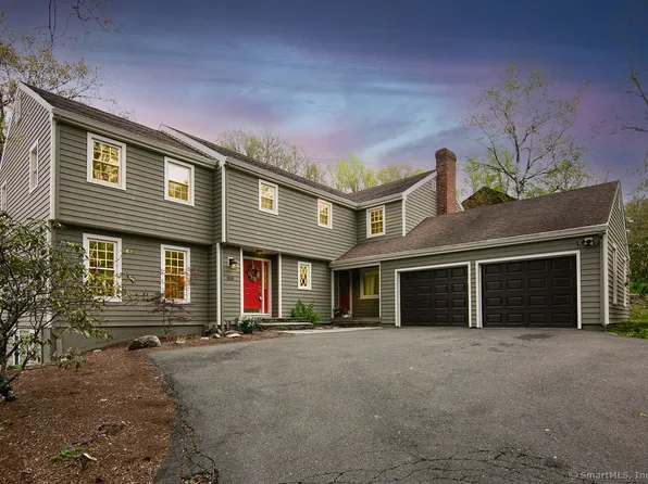 145 Beacon Hill Drive, West Hartford, CT 06117