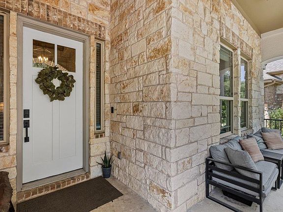 3rd image of 5433 Texas Bluebell Dr