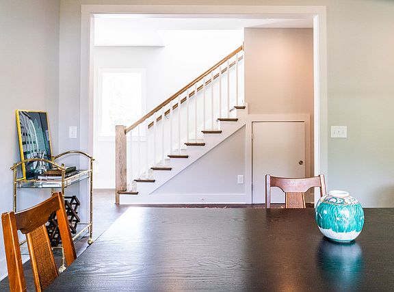 4th image of 509 Rosedale Ave #I