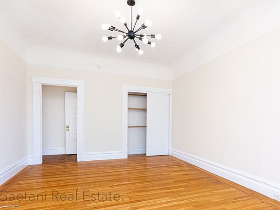2nd image of 1610 Larkin St #1610