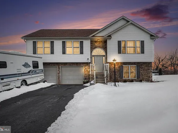 400 Frick Ave, Waynesboro, PA 17268