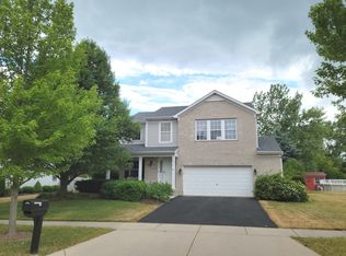 326 White Oak St, Hampshire, IL 60140
