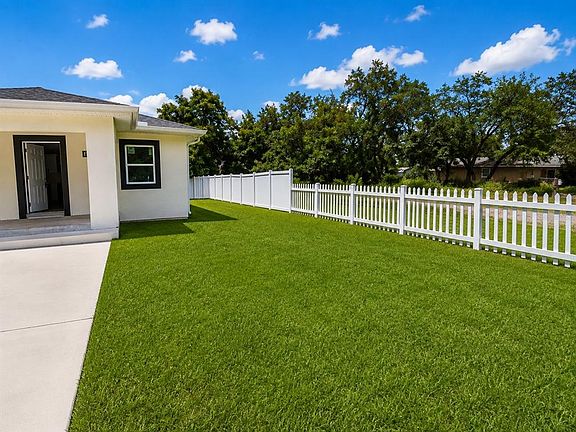 2nd image of 3704 SMITH TREE STREET
