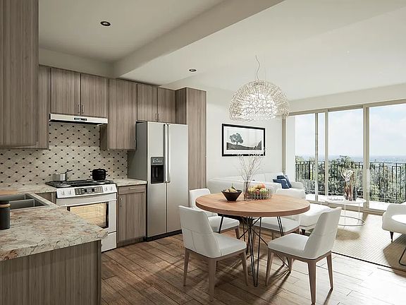 3rd image of 1110 E 8th St APT 304