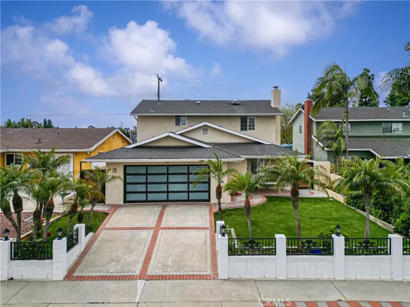 446 W Carriagedale Dr, Carson, CA 90745