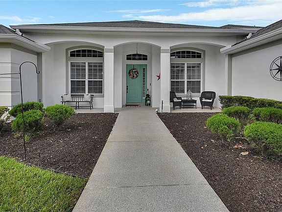 3rd image of 105 PINE SIDE DRIVE