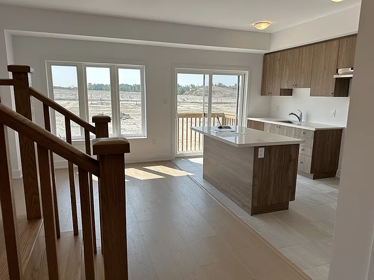 49 Gateway Dr — Photo 5