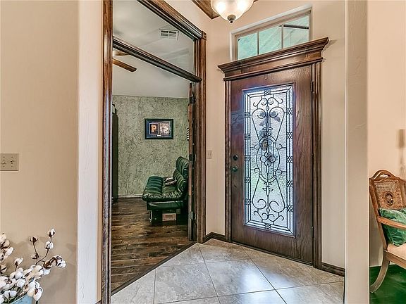 3rd image of 1895 Silver Crossings Cir