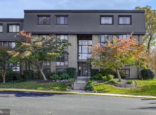 5180 Maris Ave APT 301, Alexandria, VA 22304