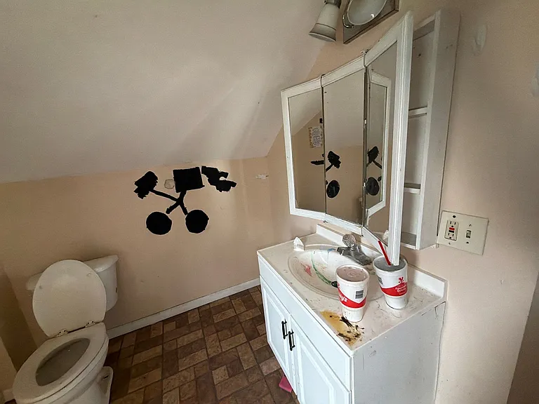 805 S Hickory St — Photo 9