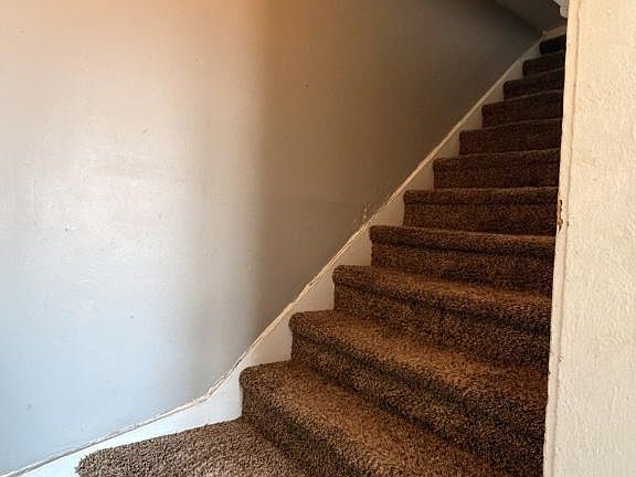 5th image of 1513 Greenwood Ave APT 2