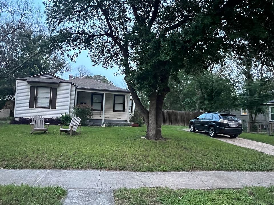 1st image of 210 W Meadowlane Dr