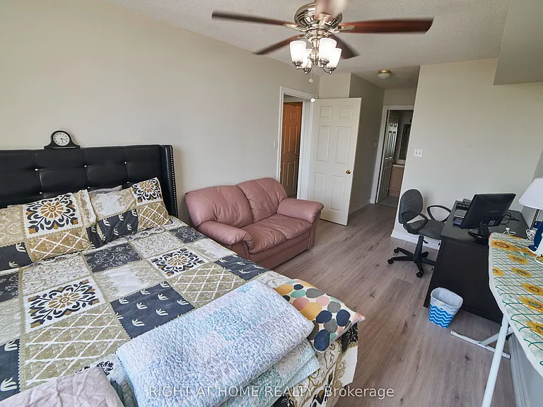 1700 Eglinton Ave E #609 — Photo 9