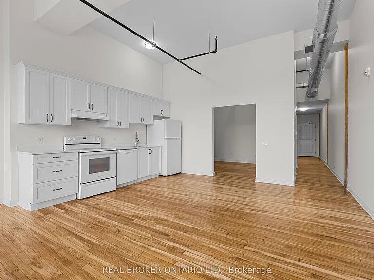 150 Mill St #115 — Photo 7