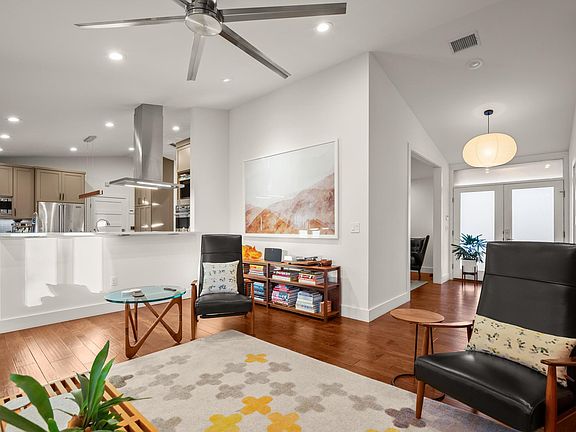 4th image of 6802 Shoal Creek Blvd
