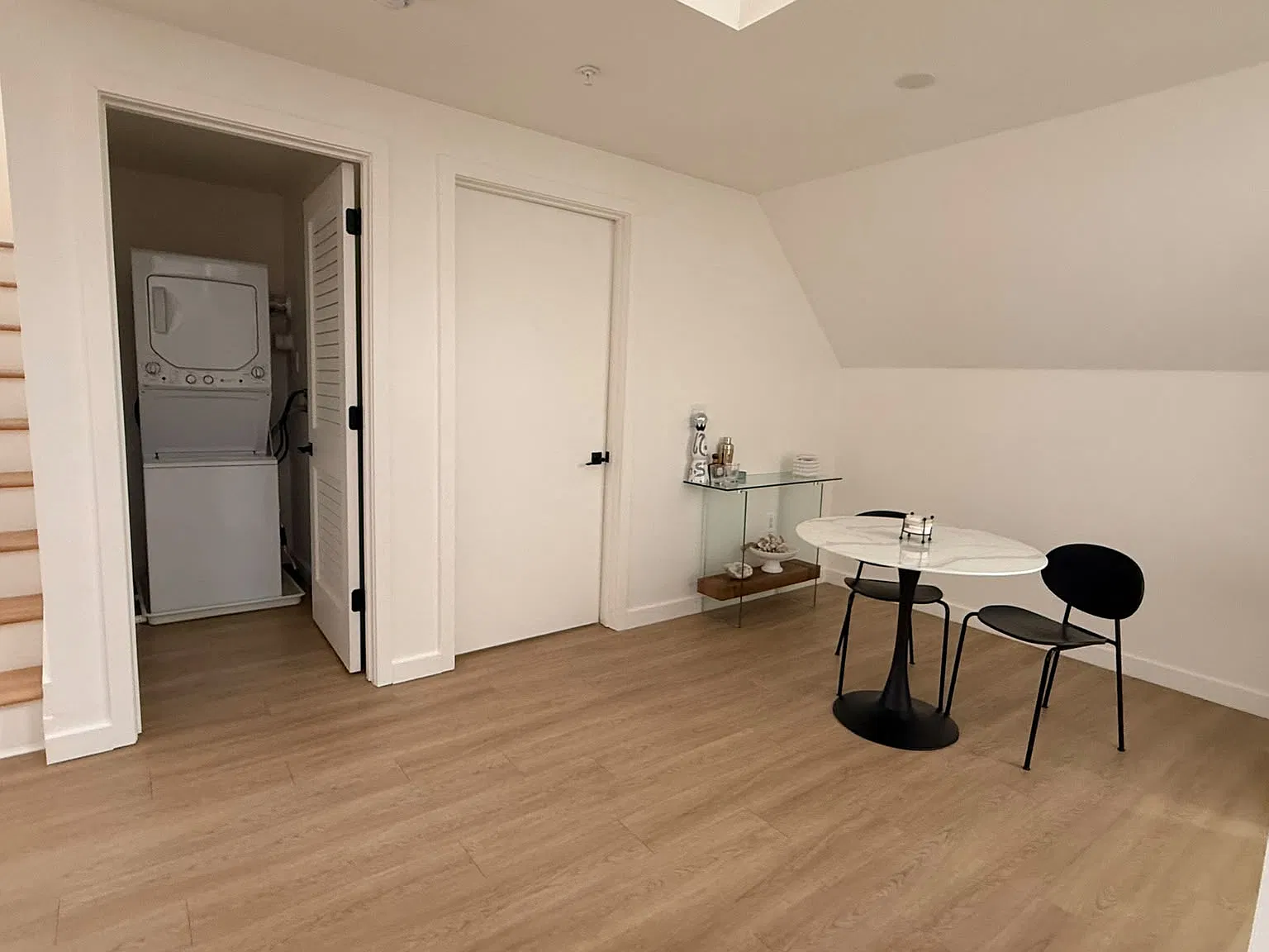 322 Pacific Ave — Photo 4