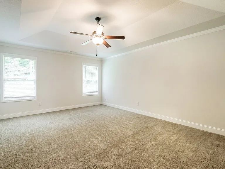 128 Heartland Cir — Photo 9