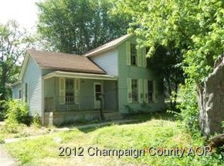 504 S Main St, Farmer City, IL 61842