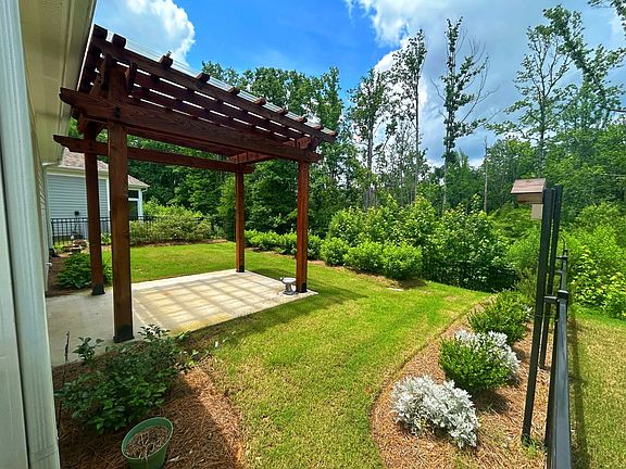 2nd image of 722 Turkey Oak Cv