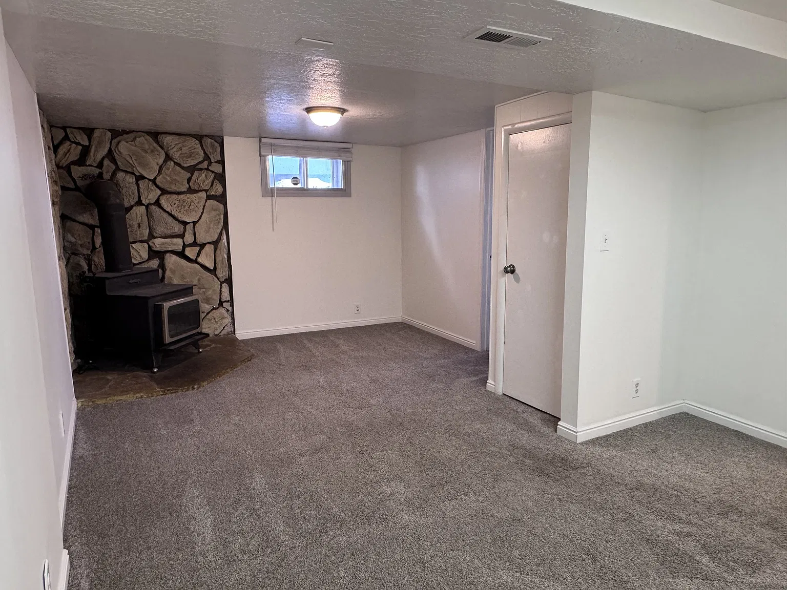Basement Space with Private Bath, Living Area & Study - Utilities Included — Photo 1