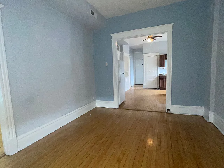 2431 S Christiana Ave #2F — Photo 8