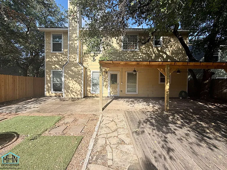 518 Willow Grove Dr — Photo 34