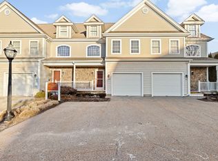 103 Rembrandt Way #103, Abington, MA 02351