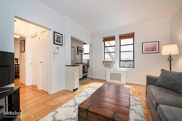 Sold by Sotheby's International Realty | media 1