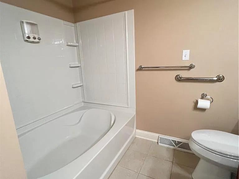 1783 Chateau Pl #A — Photo 12