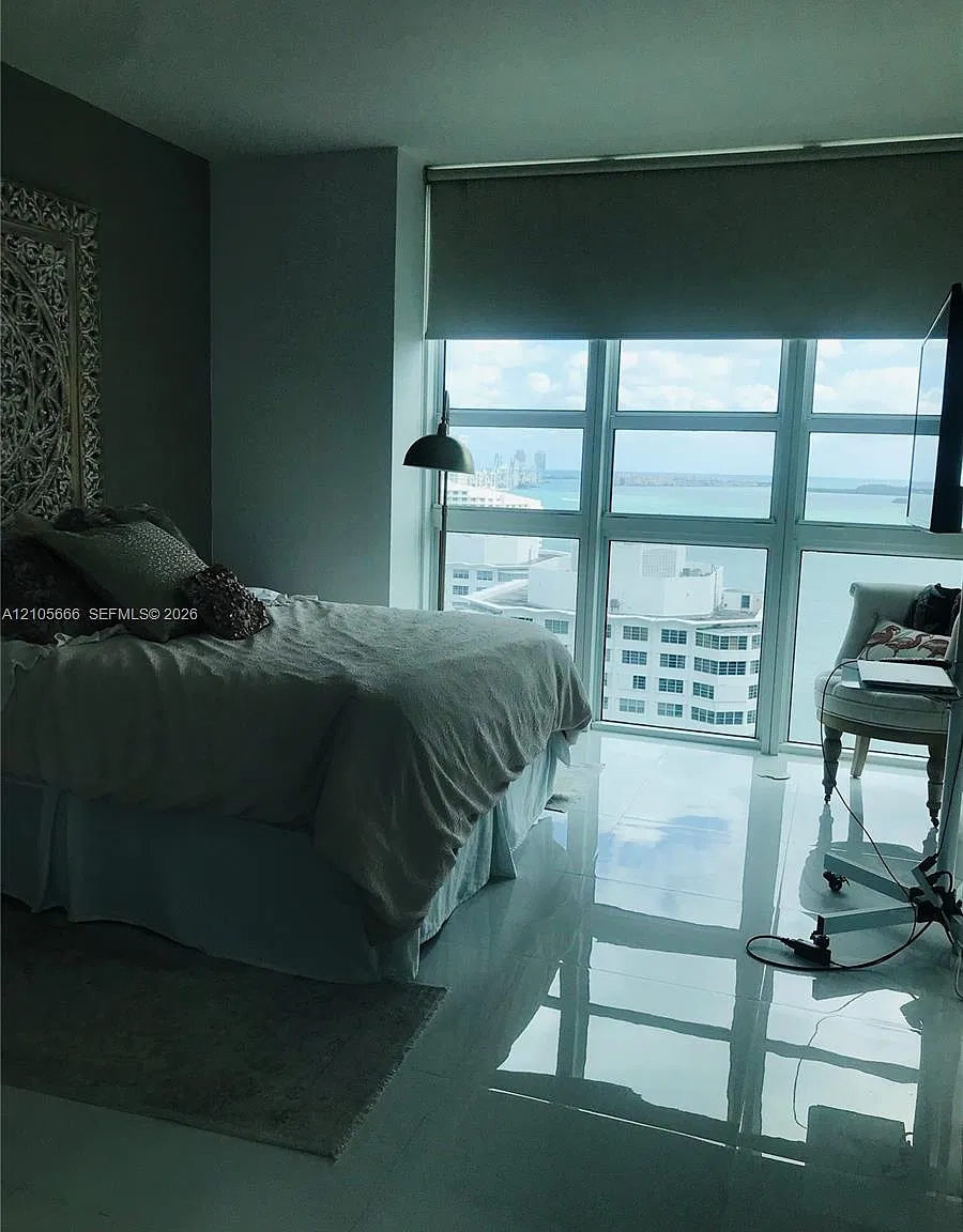 The Plaza 901 Brickell Co — Photo 4