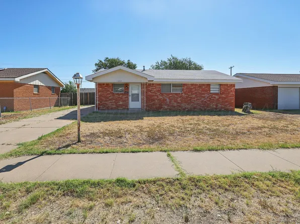 1252 Iris St, Amarillo, TX 79107