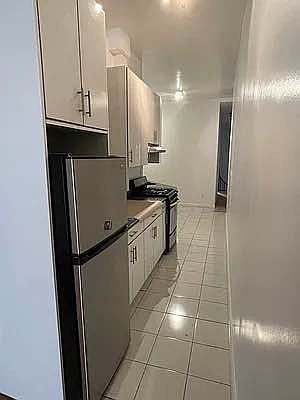 1st image of 315 E 92nd St APT 1W