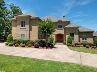 52 Maisons Dr, Little Rock, AR 72223