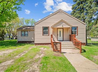 345 S Memorial Ave, Rockford, IL 61102