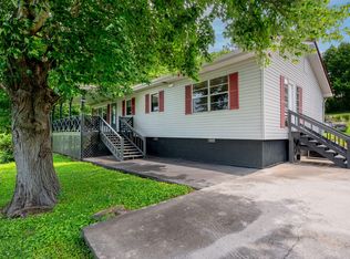 1041 Round Pond Rd, La Fayette, GA 30728
