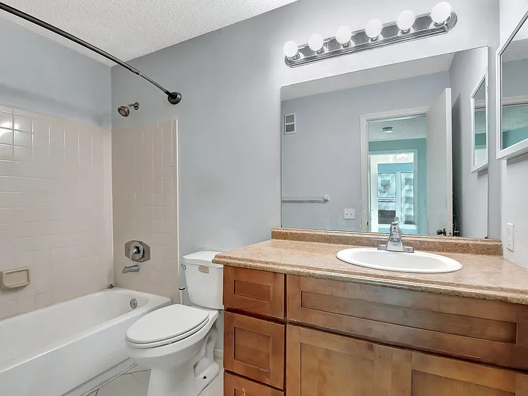 2301 N Congress Ave #23 — Photo 17