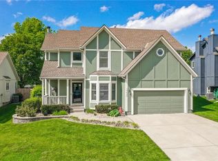 15422 W 150th St, Olathe, KS 66062