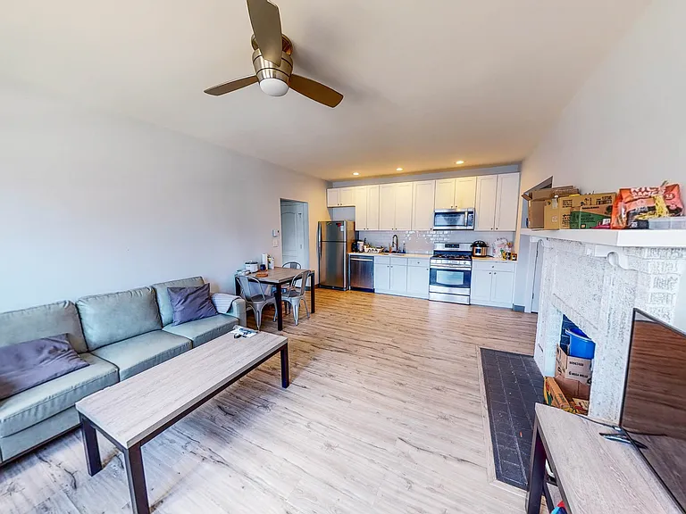245 Whitney Ave #3A — Photo 6