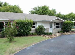 1417 Holly Ln, Sulphur, OK 73086