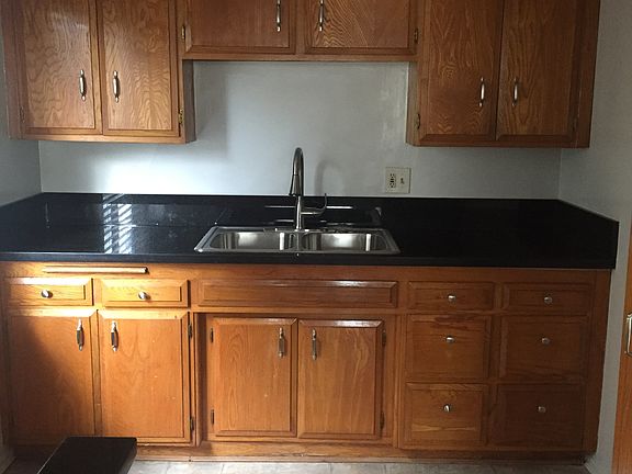 4th image of 6706 York Blvd APT 11